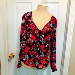 NEW YORK & COMPANY BLOUSE SIZE 6
